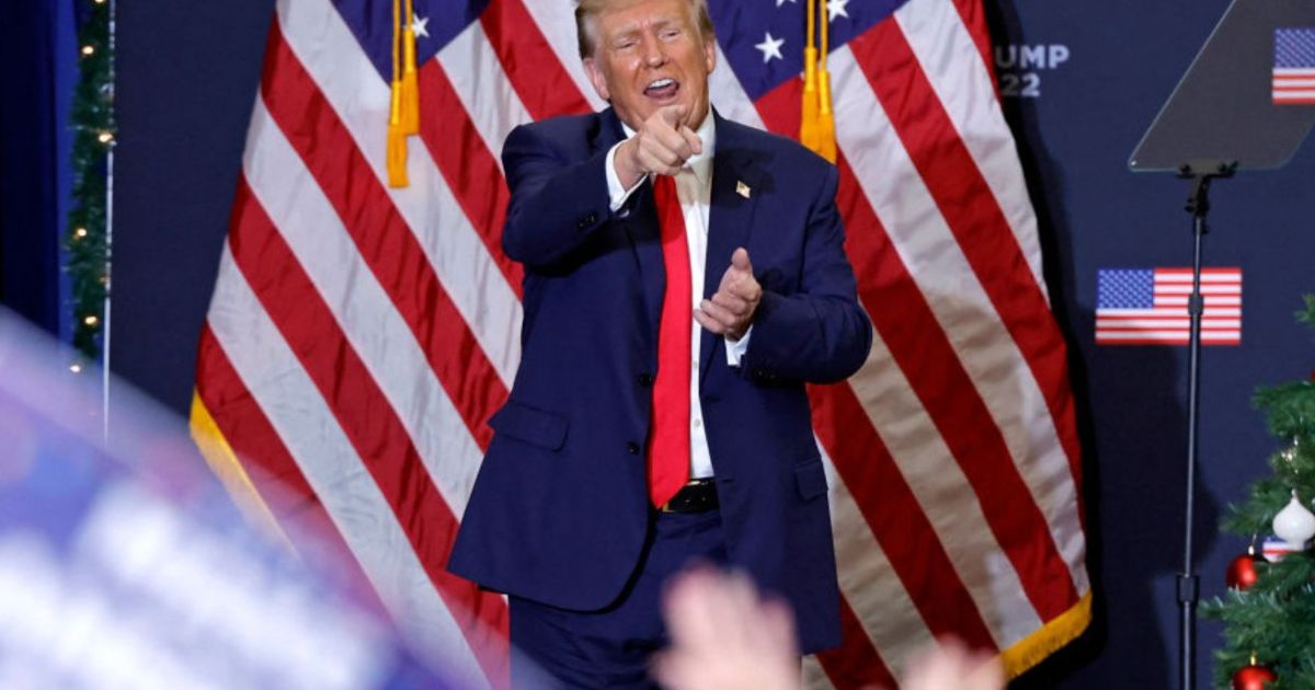 Why 14th Amendment bars Trump from office