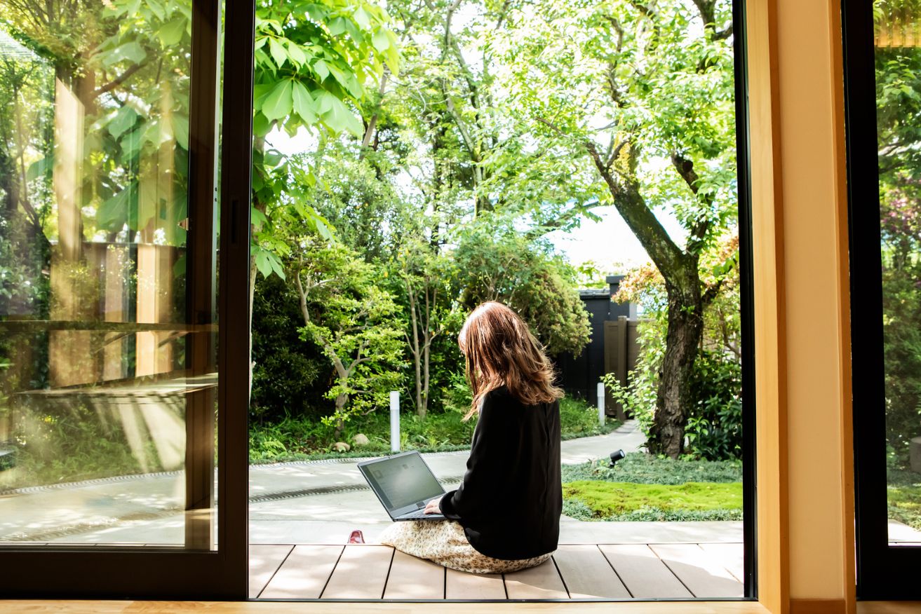 It has become harder than ever to separate work from time on holidays. Photo: Getty