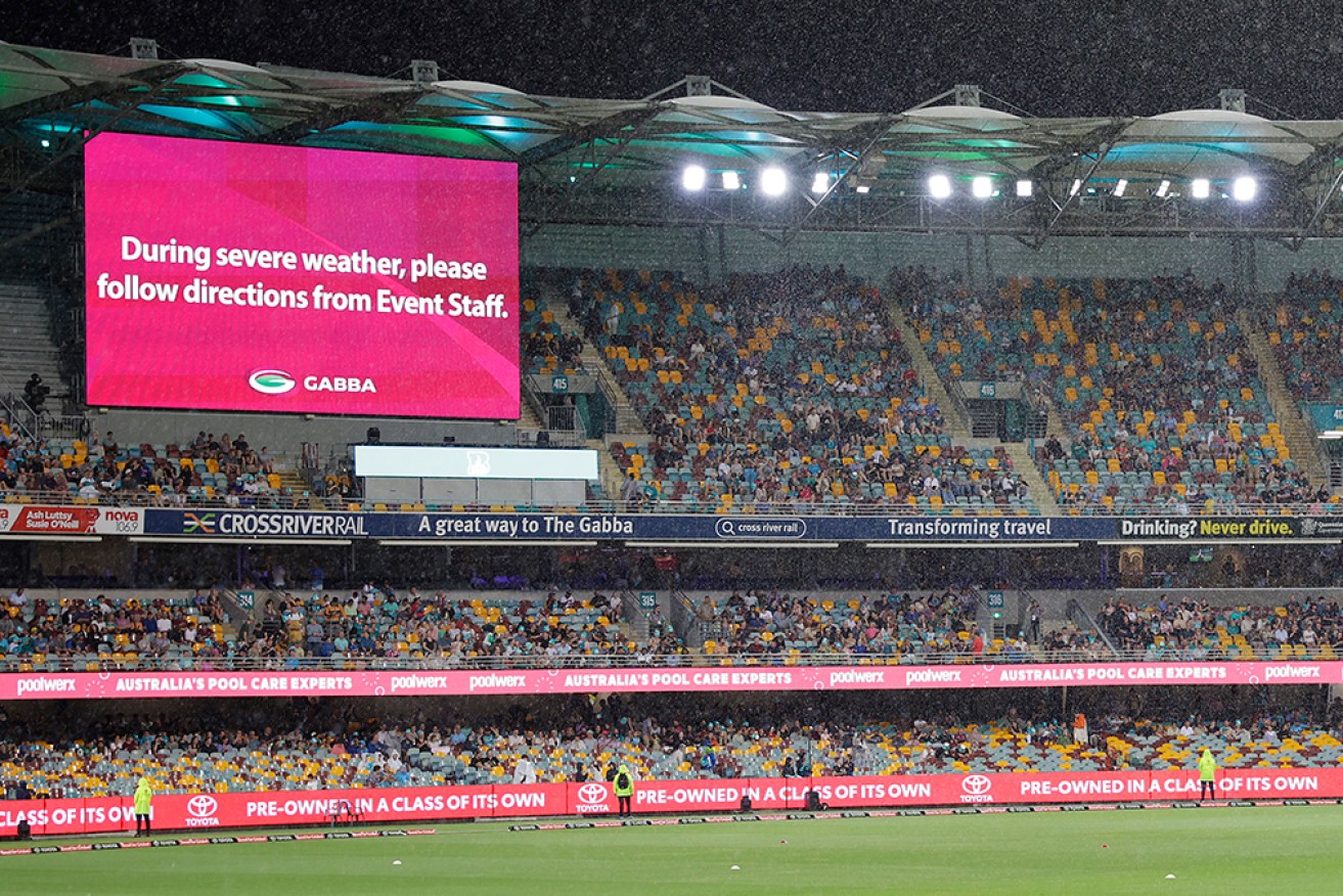 Persistent rain meant no play was possible between Brisbane Heat and Sydney Sixers on Monday.