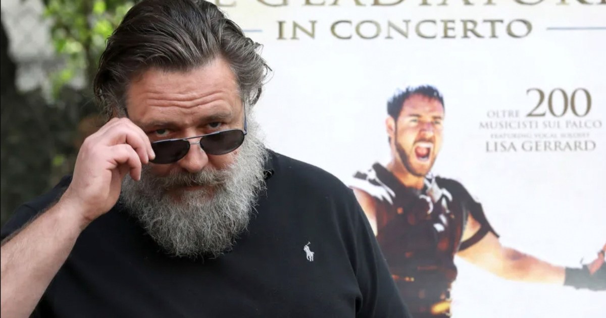 Russell Crowe reveals family ties to Italy and a historic Scottish lord