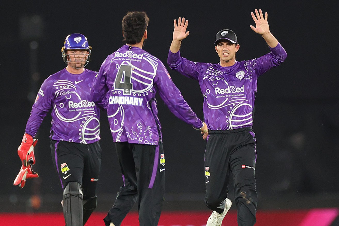 Paddy Dooley helps the Hurricanes snap a 10-match BBL losing streak away from Tasmania on Thursday night.