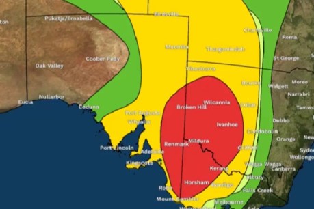 Victoria, SA and NSW brace for flooding rain