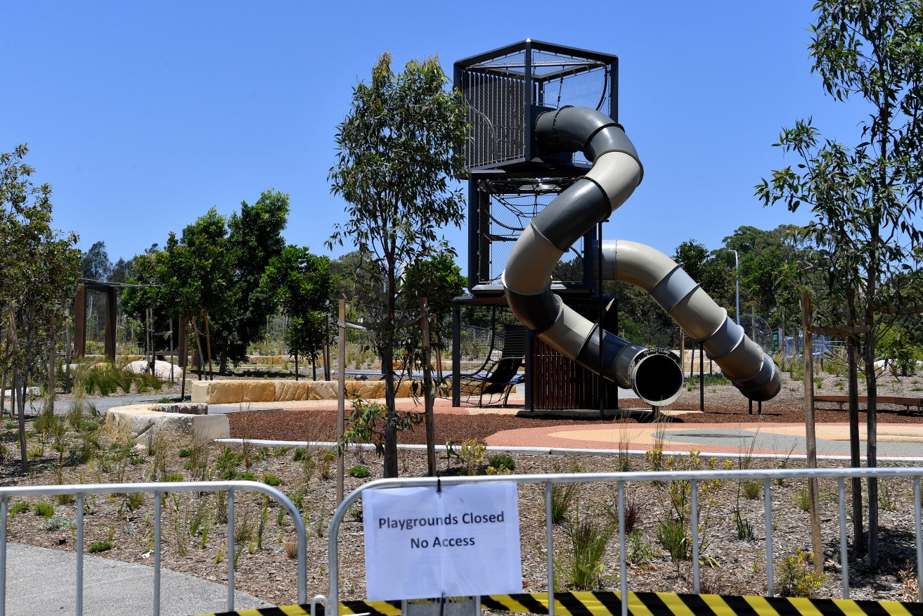 The discovery of asbestos in mulch forced the closure of Rozelle Parklands in Sydney's inner west.
