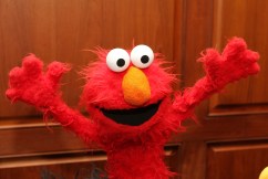 Elmo sparks socials frenzy with simple check-in