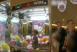 Hello Kitty toy trap lures boy into smash and grab