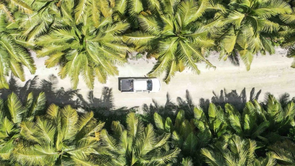 Cocos Islands driving
