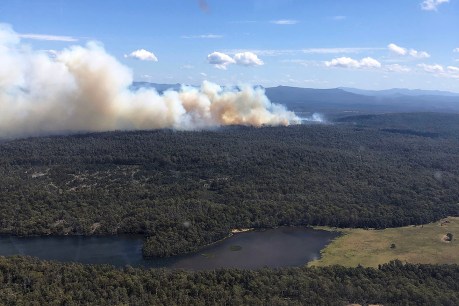 Multiple communities remain in path of raging bushfires