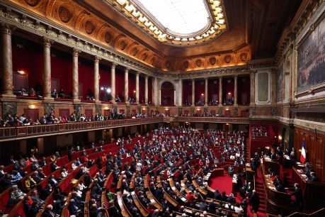 France makes abortion a constitutional right