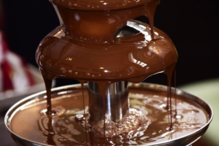 Tassie Libs wooing voters with $12m choc fountain