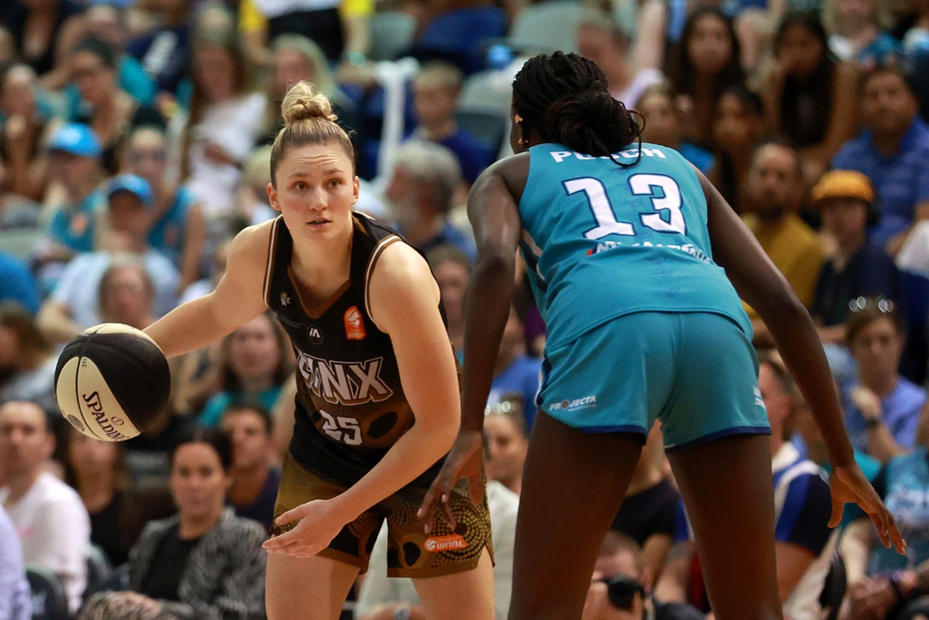 Amy Atwell has led Perth to a 22-point win over Southside in game one of the WNBL final series.