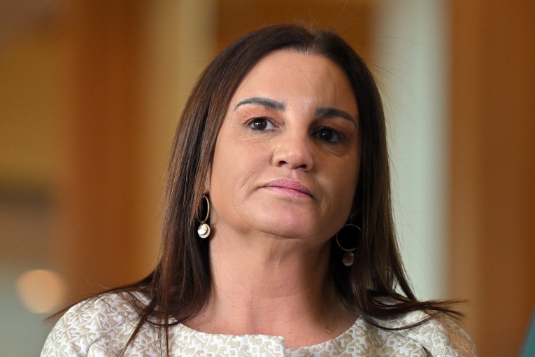 Lambie open to backing Liberal minority in Tas