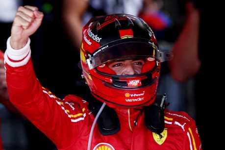 Carlos Sainz wins dramatic Australian F1 GP as Ferrari celebrates 1-2