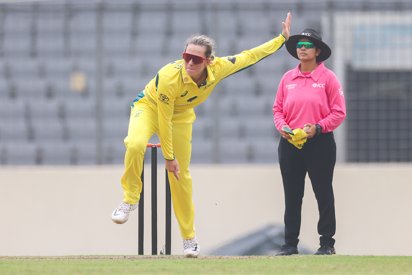 Ash Gardner's 3-25 helped her win player of the series against Bangladesh.