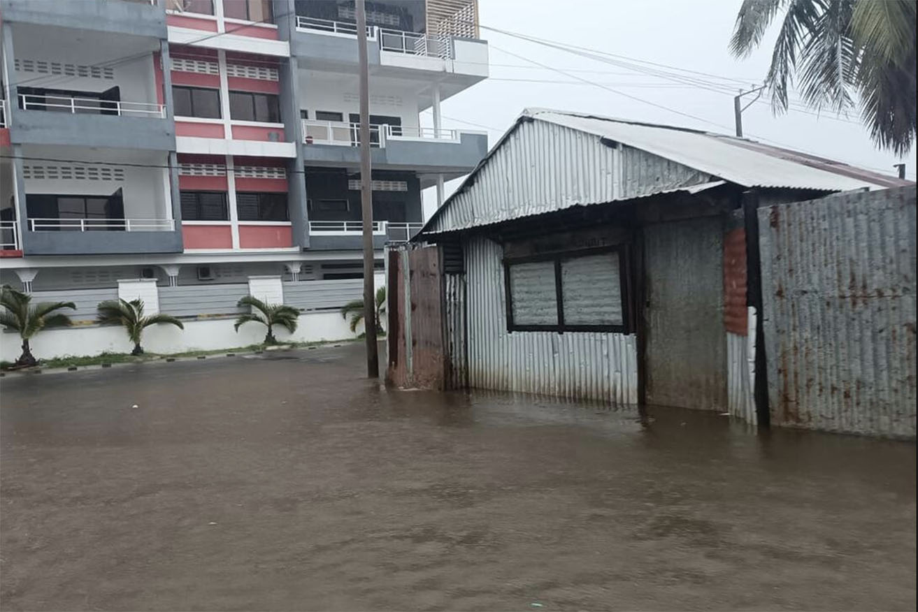 More than 47,000 people, including 23,000 children, are at risk of floods and landslides as Cyclone Gamane made landfall in Madagascar.