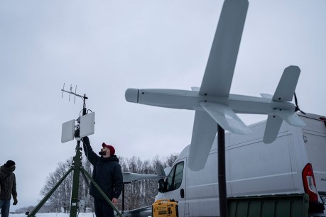 Ukrainian drones strike Russian oil refinery in Tatarstan
