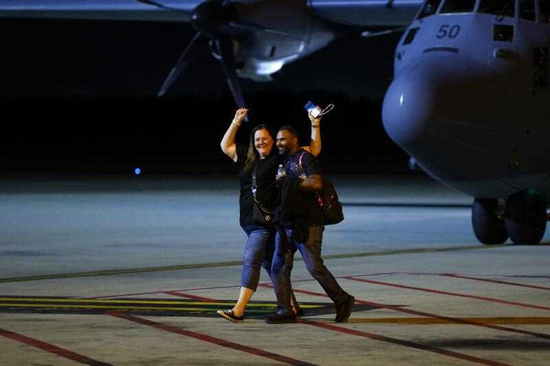 Another 100 Aussies to be evacuated from New Caledonia - Vimarsana News