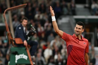French Open bans booze after player complaints
