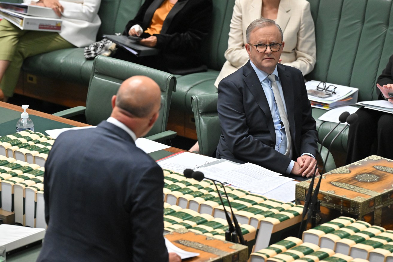 The latest poll has found federal Labor is two percentage points behind the coalition.