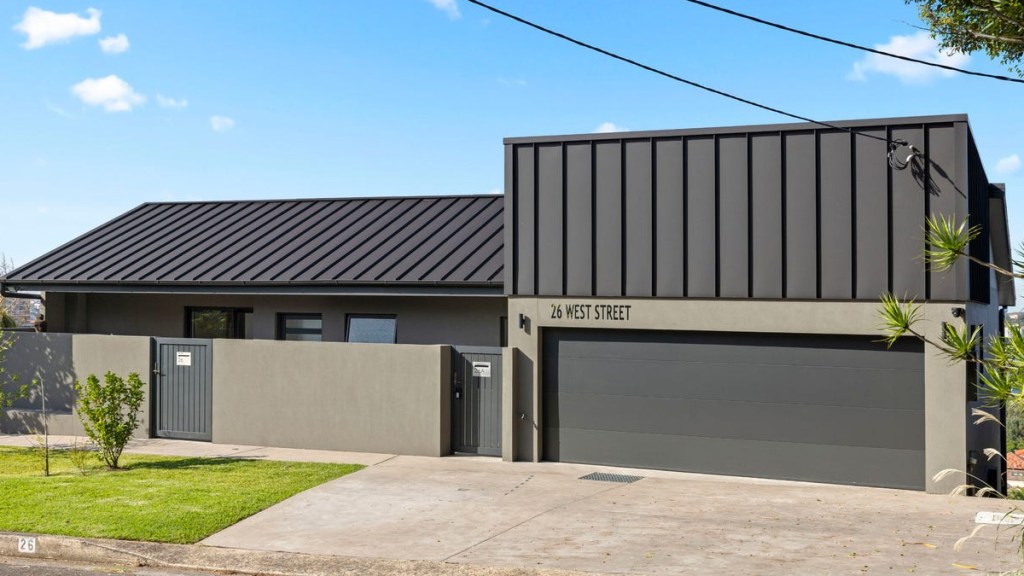 bruce lehrmann rental