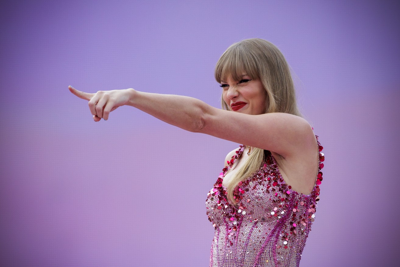 The record industry has honoured megastar Taylor Swift with another global artist of the year gong.