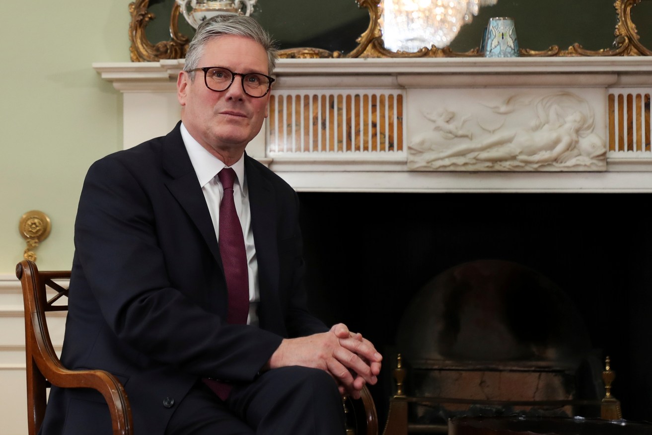 A media entrepreneur gave Prime Minister Keir Starmer thousands of pounds worth of clothes.