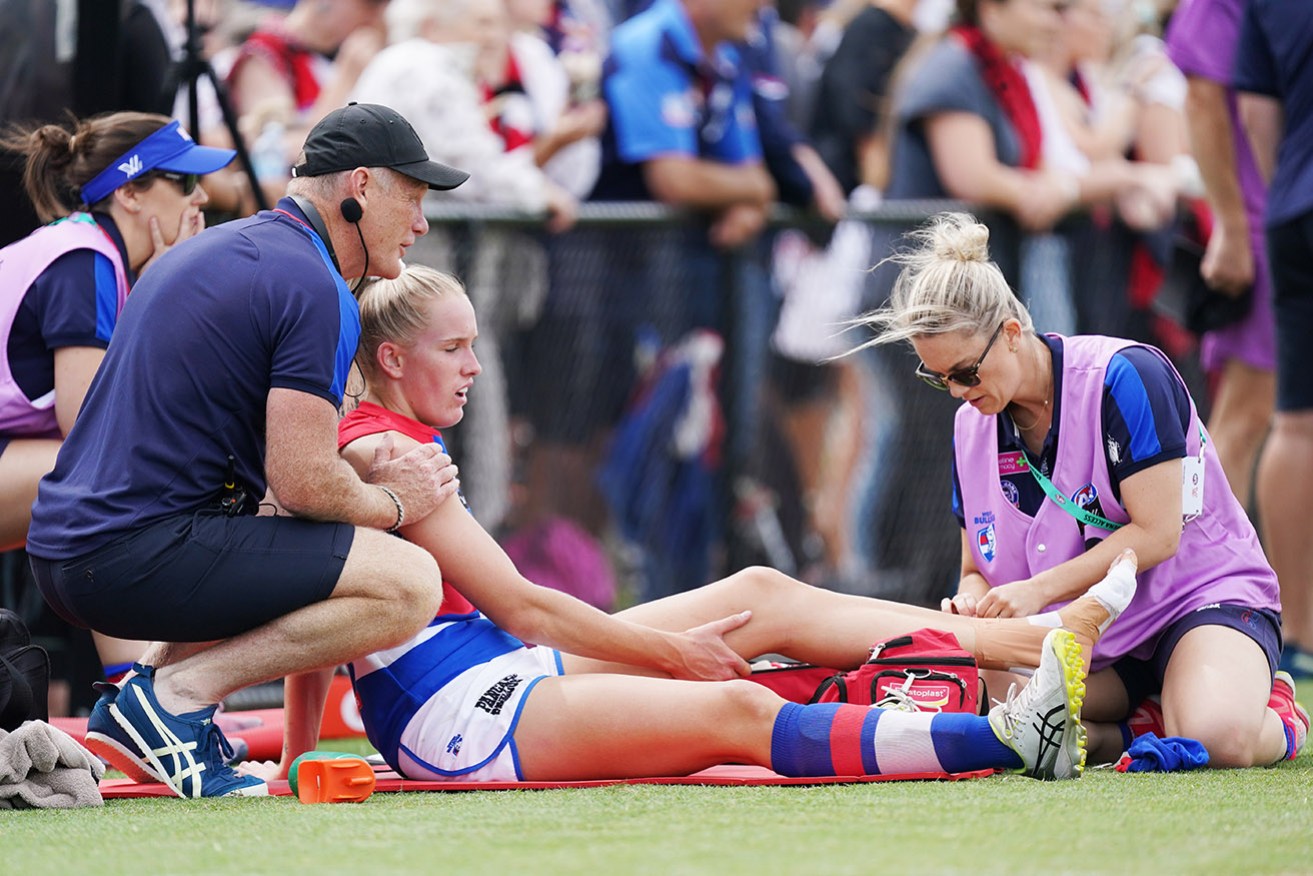 A study has followed more than 400 women footballers through a season to monitor injuries.