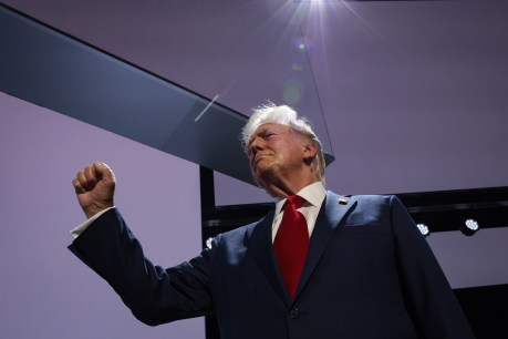 Trump formally accepts Republican nod