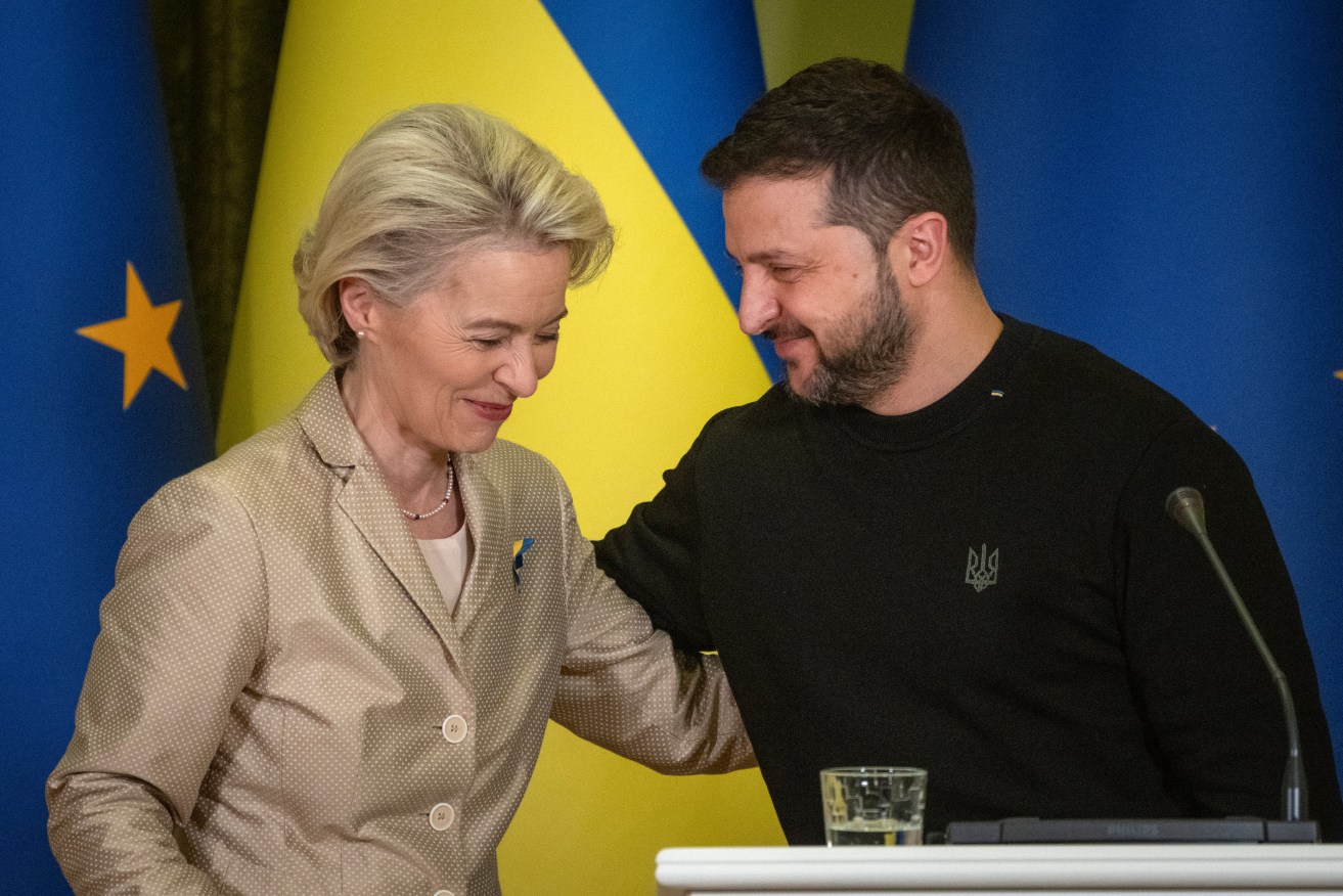 European Commission President Ursula von der Leyen and Ukrainian President Volodymyr Zelenskyy.