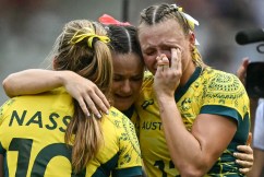 Tears as rugby medal slips away in dying seconds 