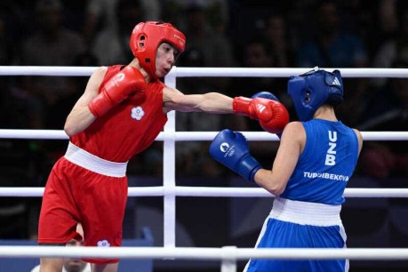 Taiwanese boxer wins bout amid Games controversy