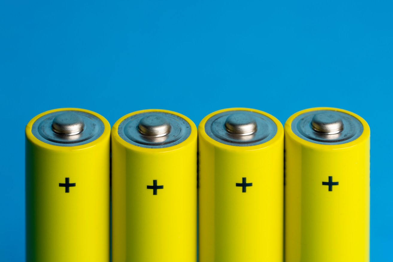Cadmium, found in batteries and cigarettes, is one of the metals causing heart disease. 
