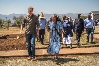 Harry sticks to charity pledge, amid Sentebale row