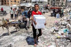 Aust urges Israel reverse UN aid agency ban