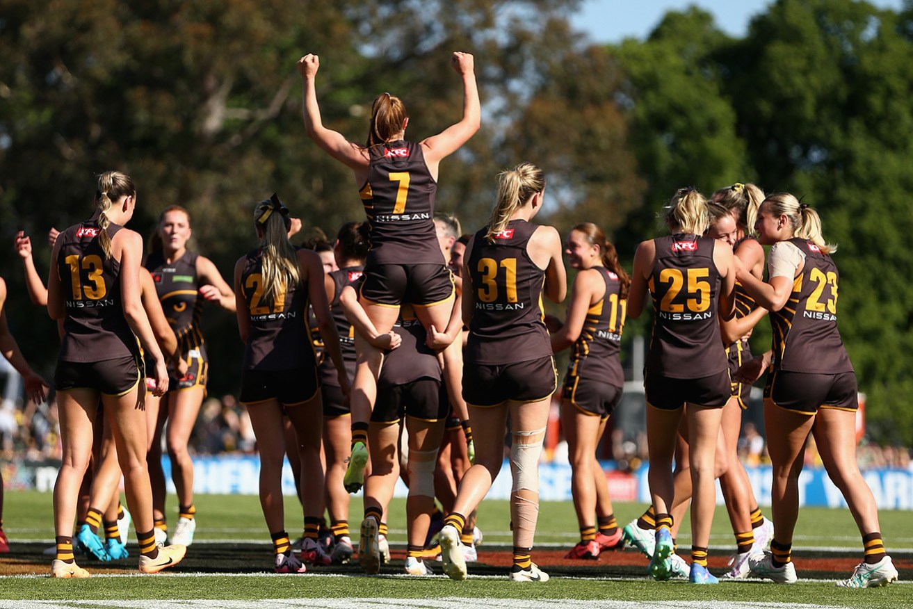 Hawthorn has won the McClelland Trophy after its AFLW side beat Richmond by 23 points.