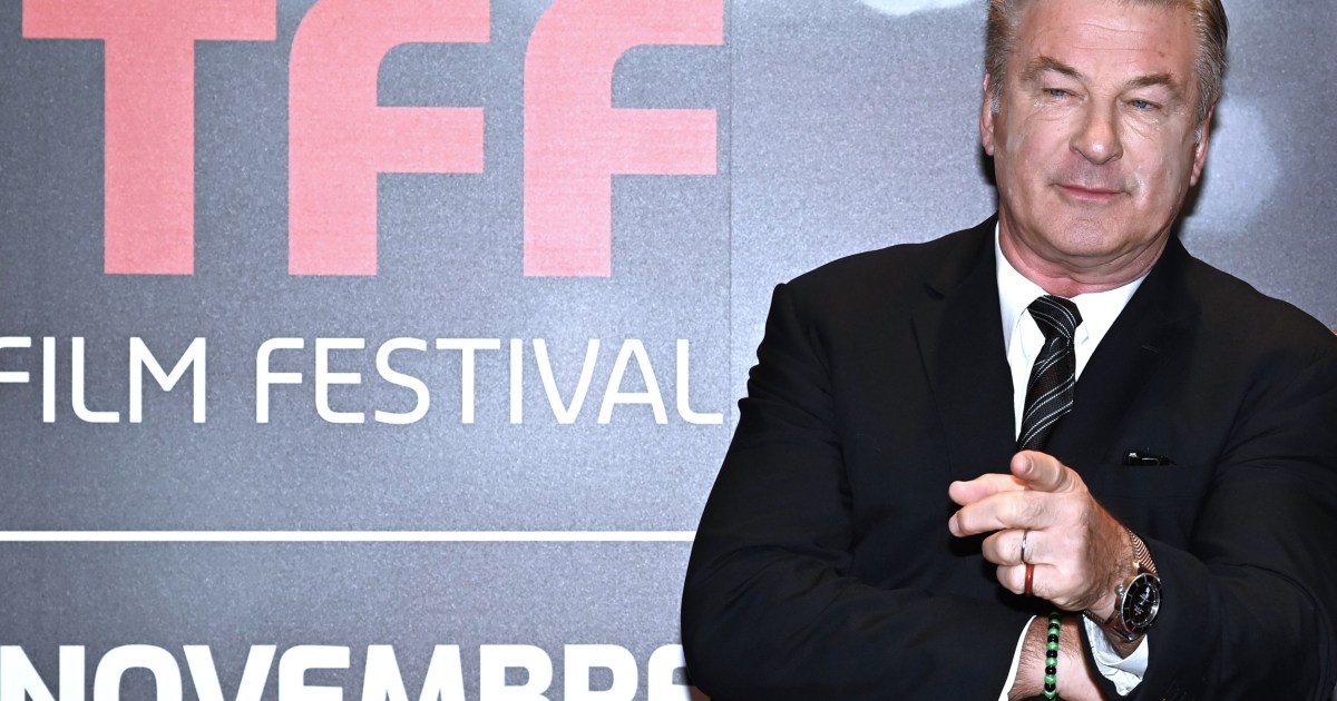 Americans uninformed about reality, Alec Baldwin claims