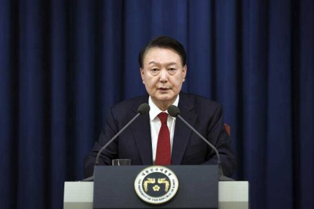 Ruling party to oppose Yoon's impeachment