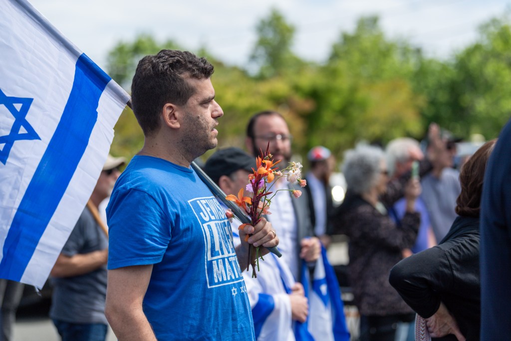Synagogue Melbourne attack protests