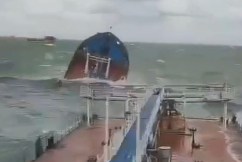 Watch as Russian tanker breaks apart in storm