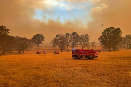 'Ready to burn': Boxing Day fire and heat threats 