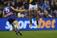 Gamblers sue Sportsbet over ‘illegal’ live betting