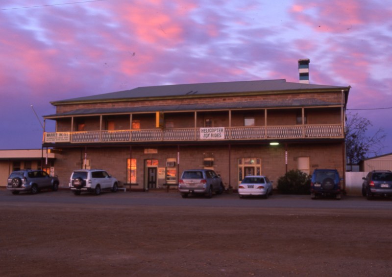 outback pubs