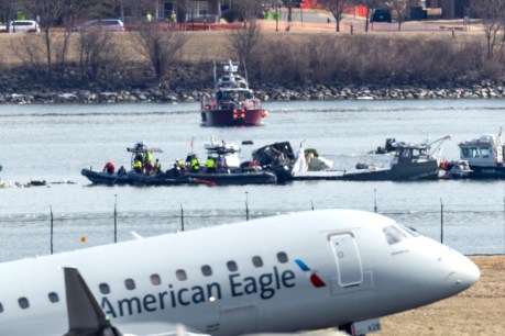 Black boxes found from aircraft in US crash