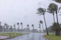 Cyclone Zelia crosses WA coast and moves inland 