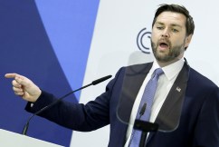 'No applause' as Vance slams European leaders