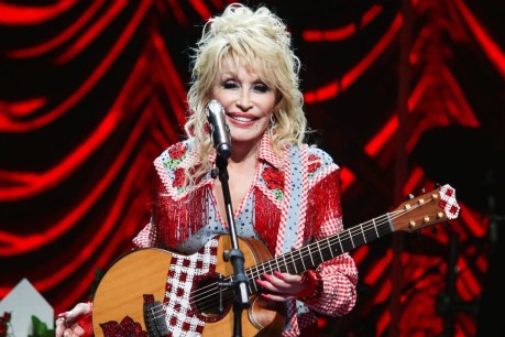 Dolly works 1 to 5 with The Wiggles for new album