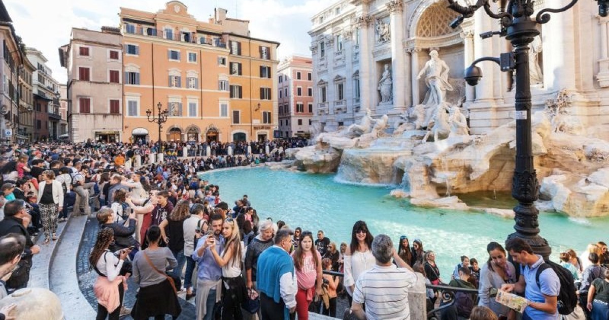 Man fined, banned after taking a dip in Rome's Trevi Fountain