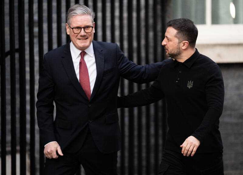 Keir Starmer and Volodymyr Zelensky