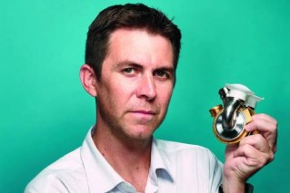 Australian man in artificial heart world first