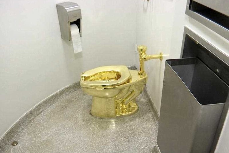 Man guilty of gold toilet theft from Churchill’s home