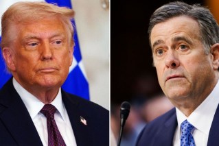 Trump chiefs grilled over war texting 'sloppiness'